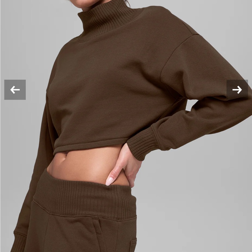 NWT Alo Yoga Cropped Serenity Coverup Sweatshirt in Espresso